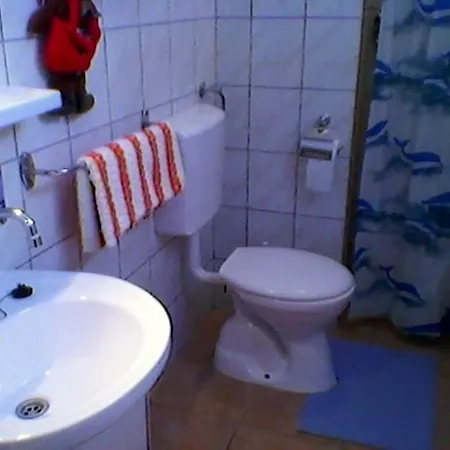Horvath Apartmanhaz Διαμέρισμα *